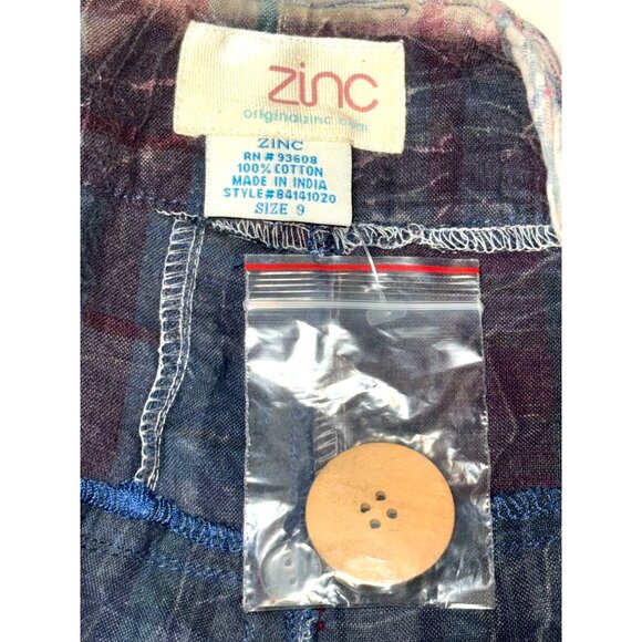 Zinc Retro Y2K Low Rise Multicolor Patchwork Mini Skirt With Button Detail - Picture 3 of 9